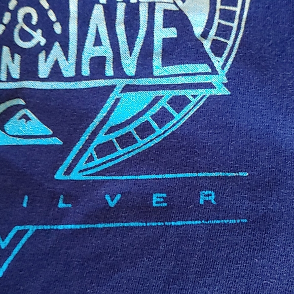 Quicksilver shirt - Picture 6 of 7
